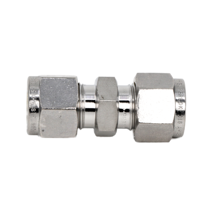 PŘIPOJOVACÍ ŠROUBENÍ 3/8″ x 3/8″ PŘIPOJOVACÍ ŠROUBENÍ 3/8″ x 3/8″